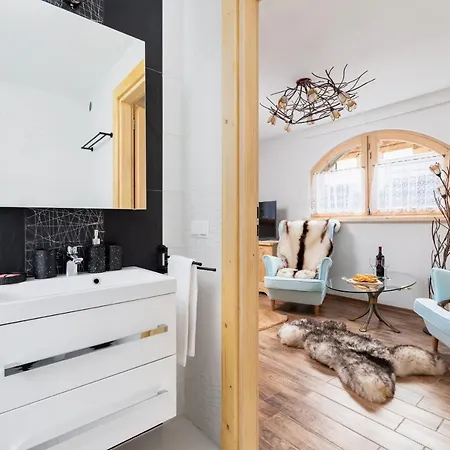 아파트 Premium W Domu Zasypane Z Sauna By Renters Prestige
