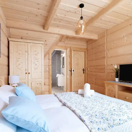 Premium W Domu Zasypane Z Sauna By Renters Prestige 아파트